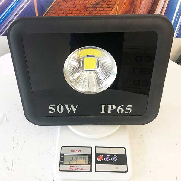 Đèn pha LED ngoài trời 100W - IP65 pha tròn (2*50w)